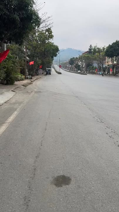 Nhà cấp 4 Đường Bình Minh, Lào Cai 100m² giá 2 tỷ - Chính chủ bán gấp!