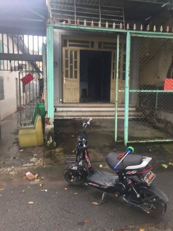 Nhà Dĩ An 75m² 2PN giá 3.5 triệu/tháng - Giá tốt hiếm có!