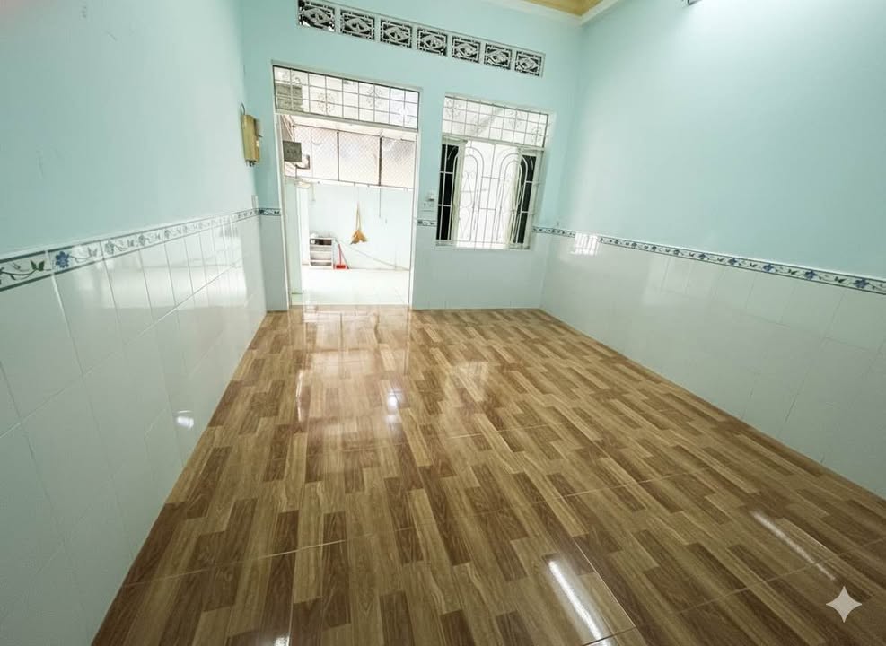 Nhà phố Bình Chiểu 69m² giá 4 tỷ - Không gian sống rộng rãi cho gia đình đông người!