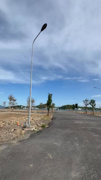 Biệt Thự Vinhomes Pearl Bay Nha Trang 303m² - Giá 19.7 Tỷ