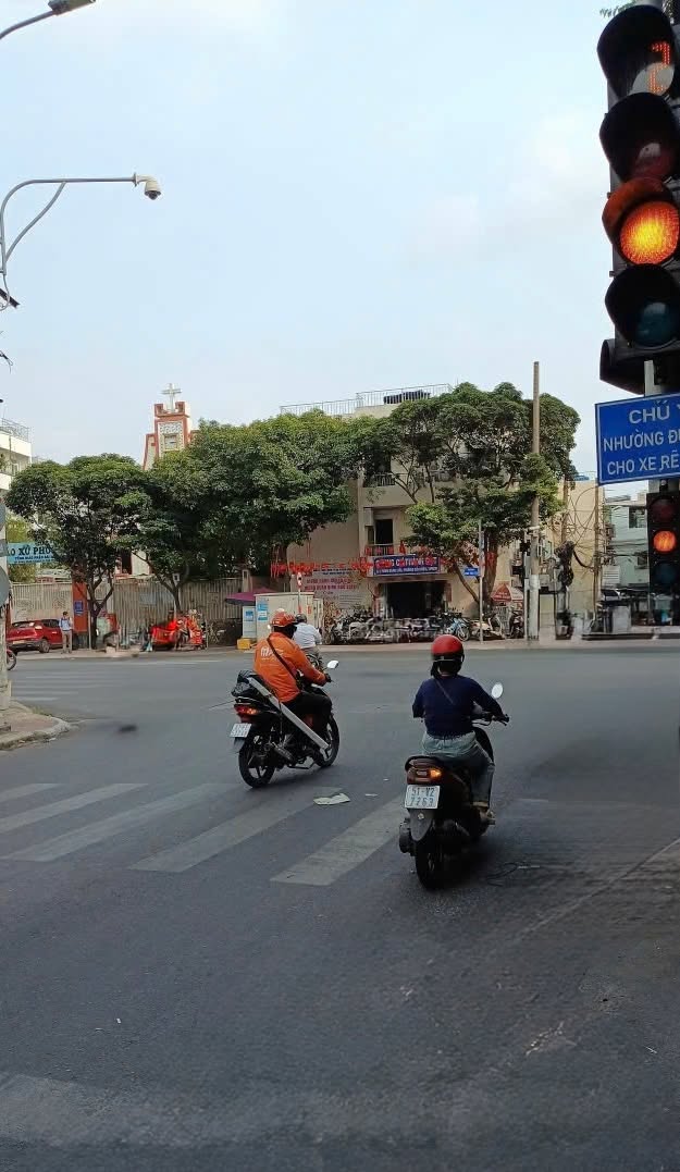 Nhà Mặt Tiền Thích Quảng Đức, Phú Nhuận - 68m², 4 Tầng, 16.2 Tỷ