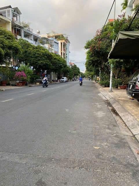 Nhà mặt tiền kinh doanh Diệp Minh Châu, Tân Phú 92m² giá 13 tỷ - Vị trí đắc địa, kinh doanh thuận lợi!