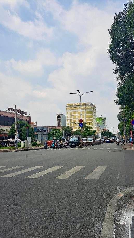 Nhà Mặt Tiền Lý Thường Kiệt 150m² giá 3 tỷ - Vị Trí Đắc Địa!