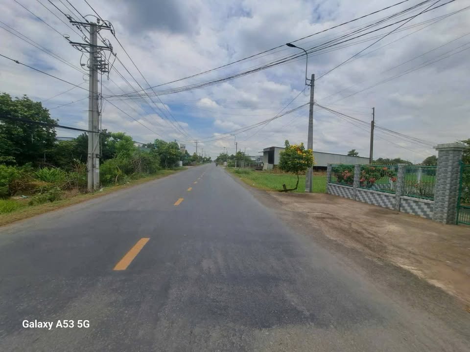 Đất Mặt Tiền TL833 Tân Trụ 2920m² - Sẵn Điện 3 Pha, Giá 13 Tỷ