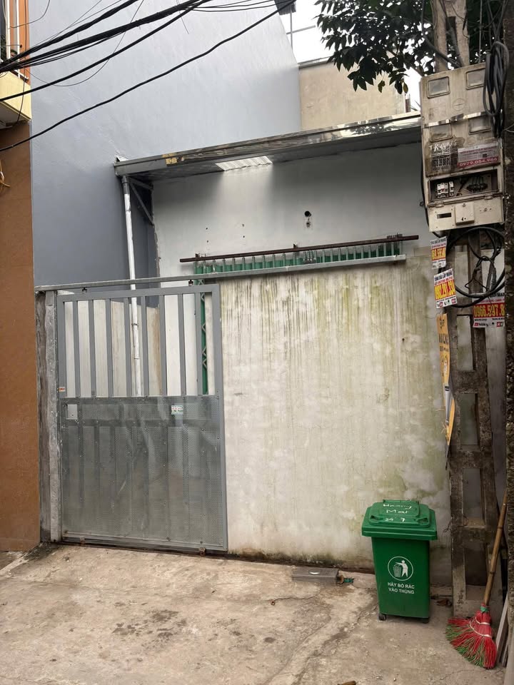 Bán nhà Hoài Đức 53m² giá 3 tỷ - Sổ đỏ chính chủ, móng kiên cố!