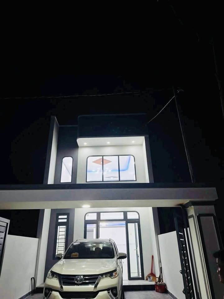 Nhà riêng Phú Sơn, Tân Phú 105m² – Sẵn sàng ở ngay!