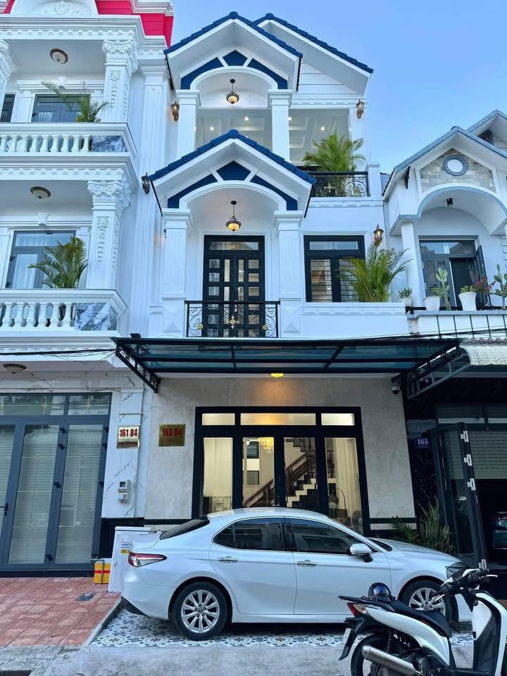 Nhà phố Hưng Phú 1, Cần Thơ - 60m² giá 4.889 tỷ - Đúc mới đẹp, vào ở ngay!