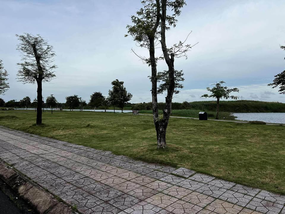 Đất nền Biệt thự KĐT Happy Home Cà Mau 240m² - Sổ hồng chính chủ!