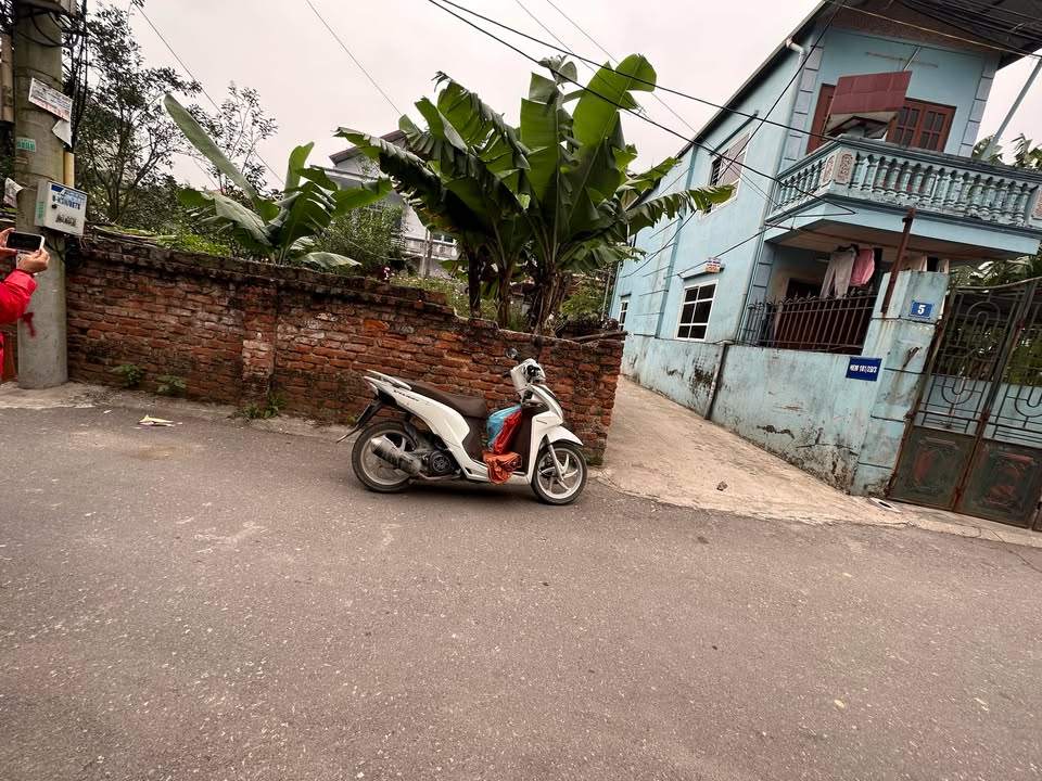 Đất nền Đặng Xá Gia Lâm 80m² giá 5 tỷ - Sổ đỏ chính chủ!