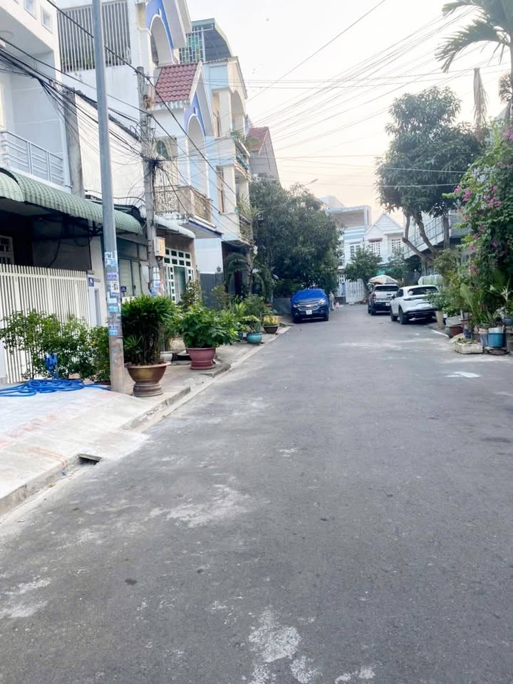 Nhà Phố KDC Metro Cần Thơ 81m² giá 10 triệu/tháng - Mặt tiền kinh doanh!