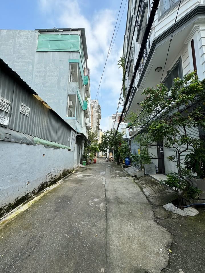 Nhà góc 2 mặt tiền Bùi Đình Túy 62m² giá 7.5 tỷ - Vị trí đẹp