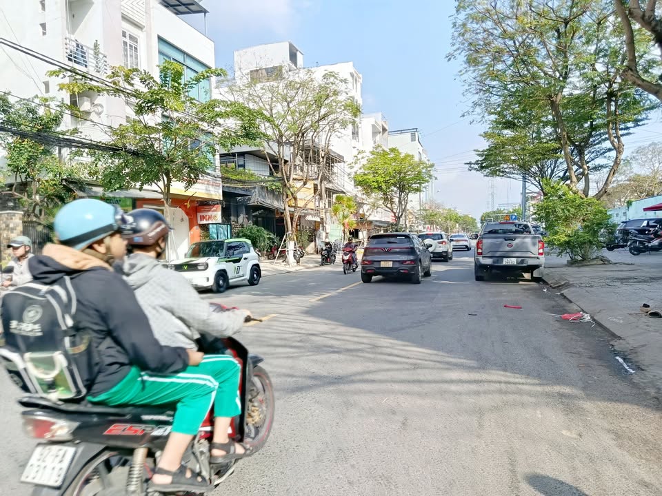 Nhà Phố Lê Thanh Nghị, Đà Nẵng 94m² - Mặt tiền kinh doanh đắc địa!