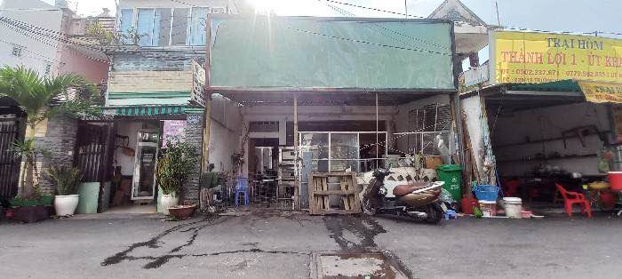 Nhà riêng Trường Chinh Q12 137m² giá 6.8 tỷ - Ô tô vào tận nhà