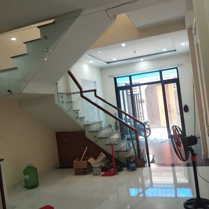 Thuê nhà nguyên căn Hà Huy Tập Đà Nẵng 80m² giá 10 triệu - Sẵn sàng ở ngay!