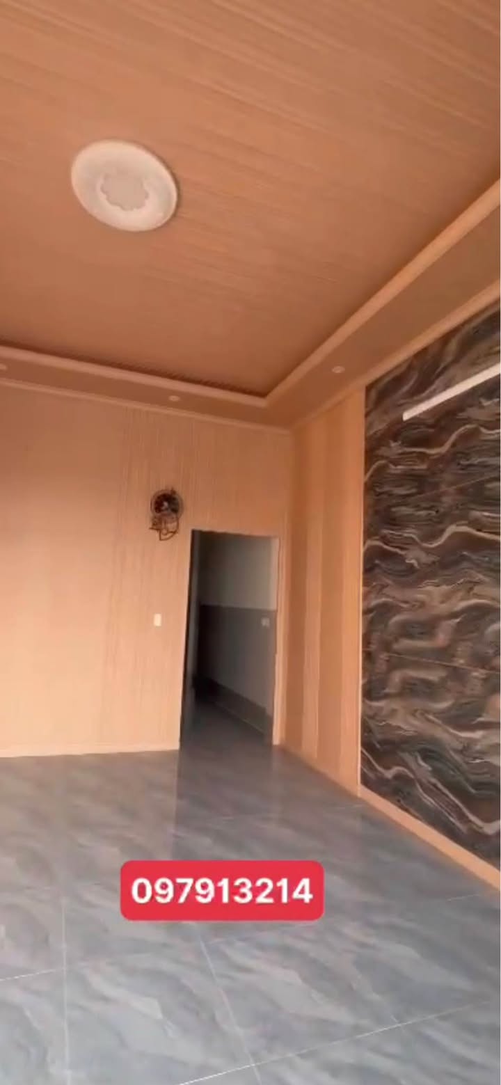 Nhà cấp 4 Mỹ Phú, Cao Lãnh 150m² - Giá 2.25 Tỷ, Chủ Cần Bán Gấp!