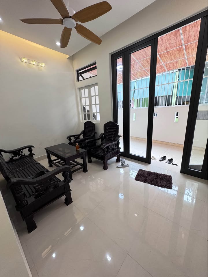 Bán nhà Tôn Quang Phiệt Huế 68m² 2 tỷ - Vị trí đẹp cạnh AEON!