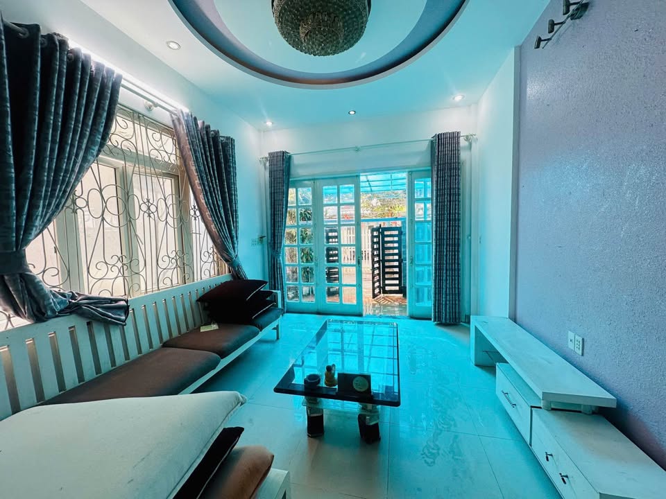 Nhà Phạm Văn Đồng Huế - 6 Triệu/Tháng, Ô Tô Vào Tận Nhà!