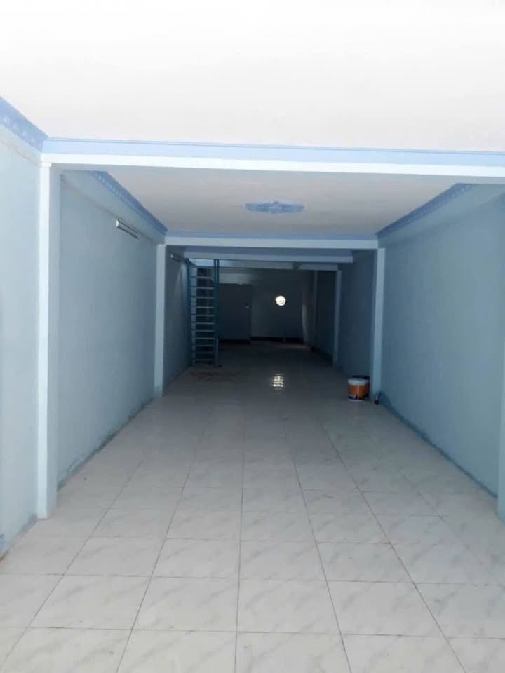 Nhà Đúc Lửng Đường Xe Tải 100m² - Giá 6 Triệu/Tháng