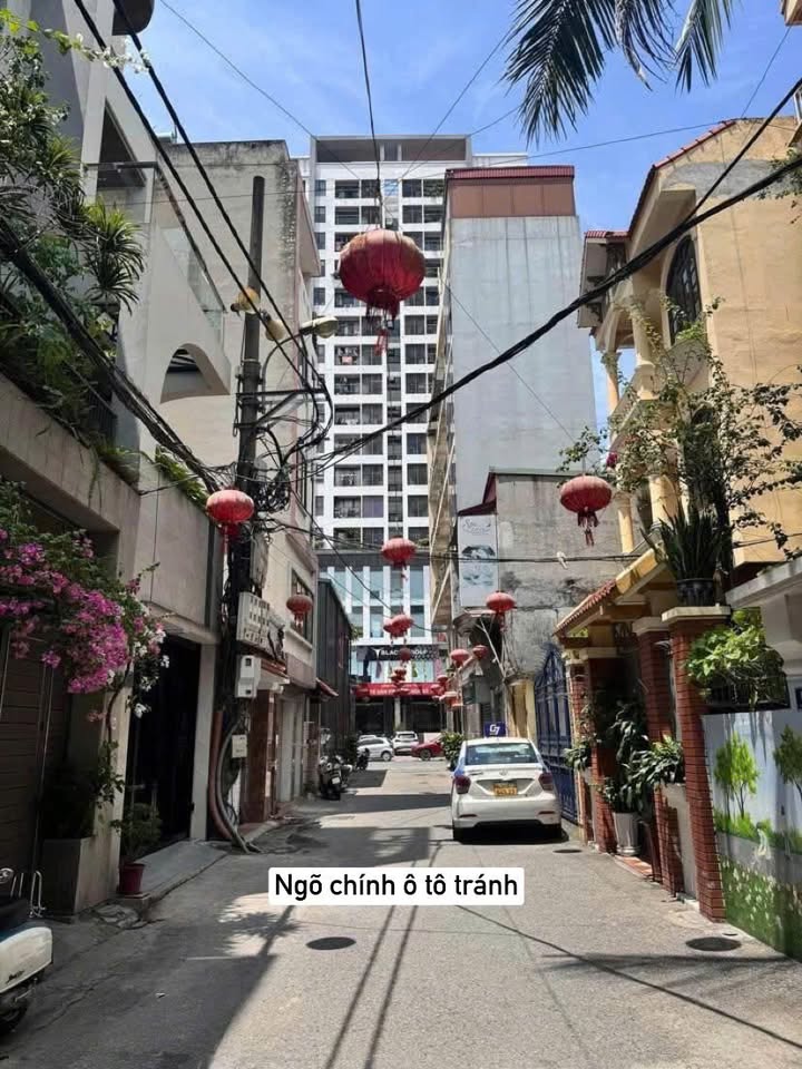 Nhà Nguyễn Sơn Long Biên 41m² - Full nội thất, sẵn sàng ở ngay!