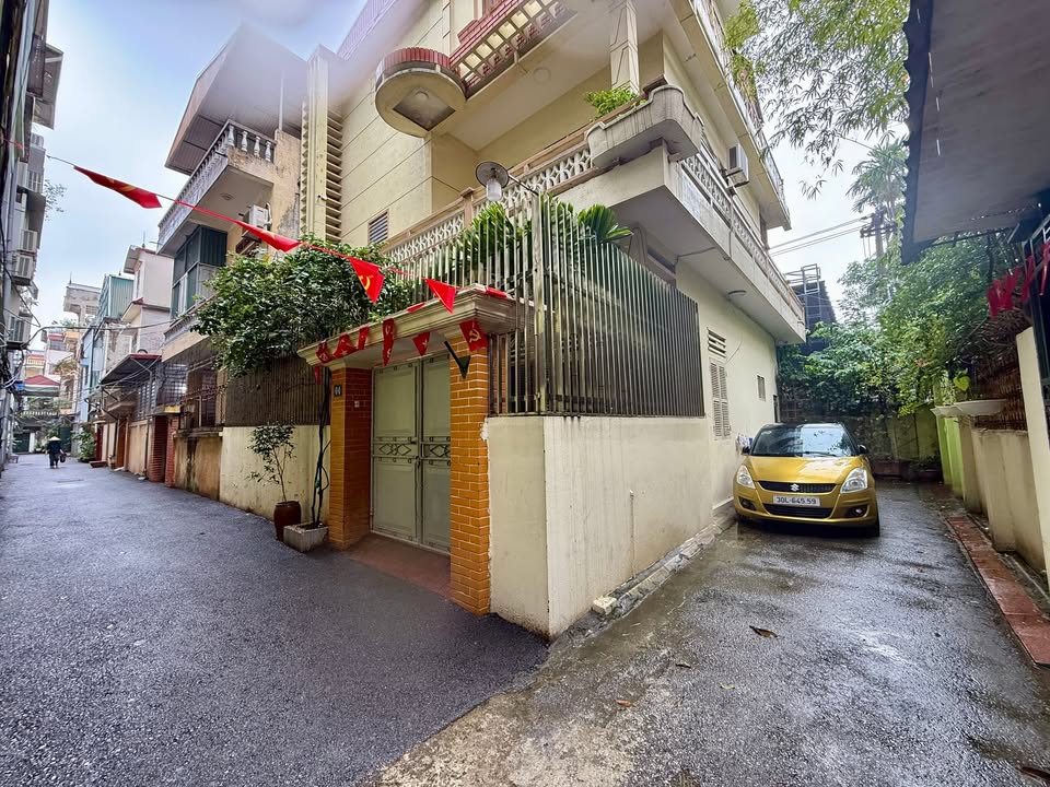 Nhà riêng Nguyễn Sơn, Long Biên 85m² giá 16 tỷ - Ô tô vào tận nhà!