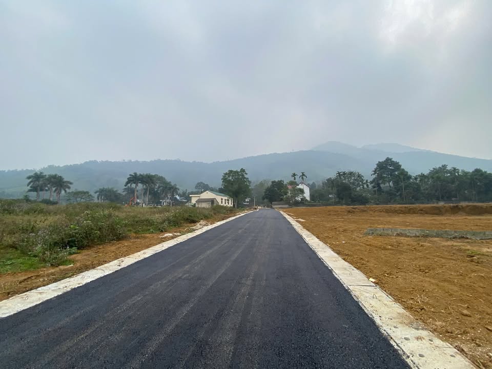 Đất vườn Cư Yên, Lương Sơn 420m² - Sổ hồng sẵn, nghỉ dưỡng lý tưởng!