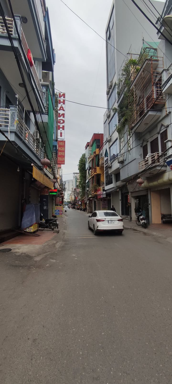 Bán gấp FrontHouse mặt phố Xa La 50m² giá 12 tỷ - Kinh doanh sầm uất!