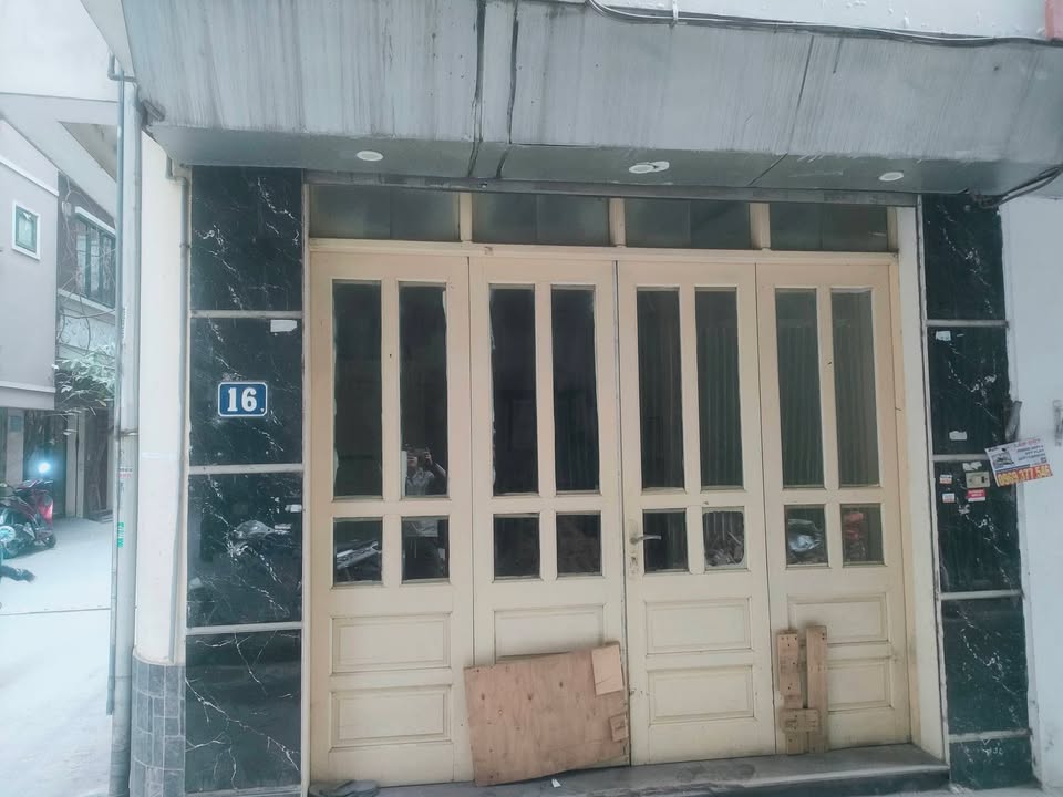 Nhà nguyên căn Nam Dư Hoàng Mai 9 triệu - Ô tô vào tận nhà, ở ngay!