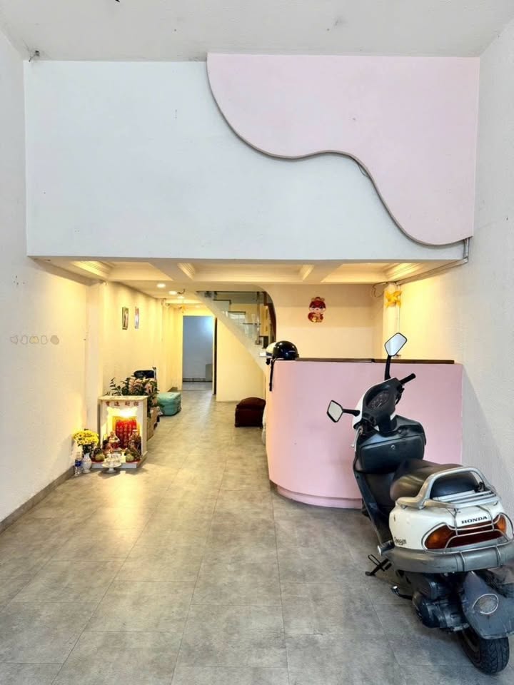 Nhà phố mặt tiền Lê Văn Sỹ Phú Nhuận 60m² - Mặt tiền kinh doanh sinh lời ngay!