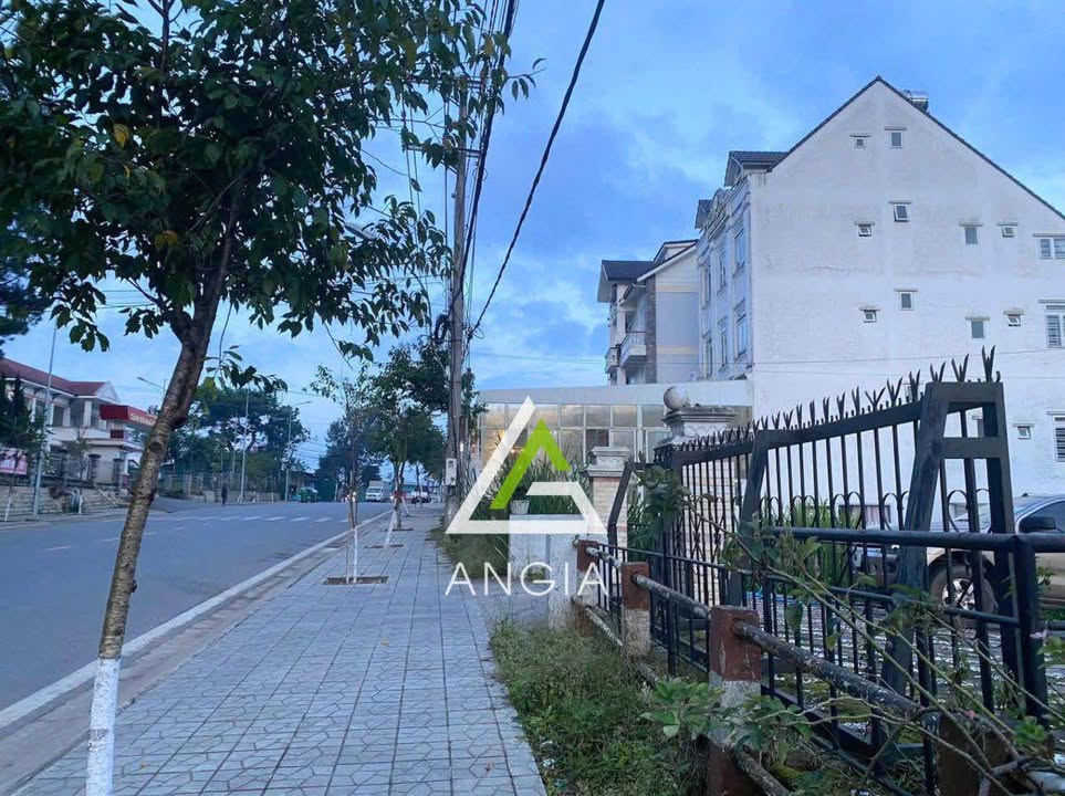 Đất nền Đà Lạt hai mặt tiền 409m² - Tiềm năng tăng giá vượt trội!