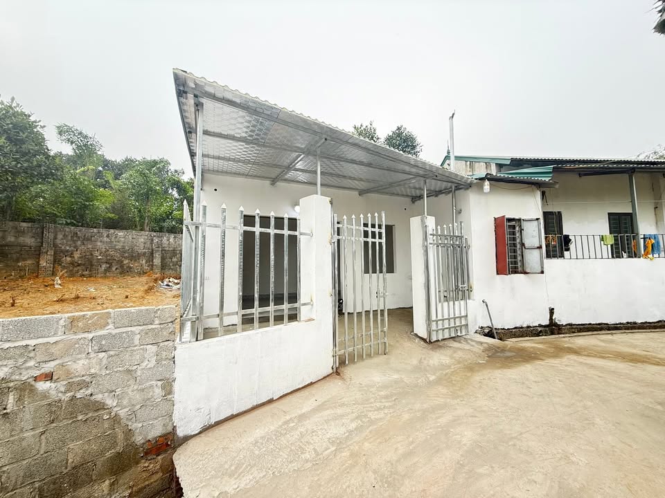 Đất nền Đông Yên Quốc Oai 110m² - Đường ô tô, mua đất tặng nhà!