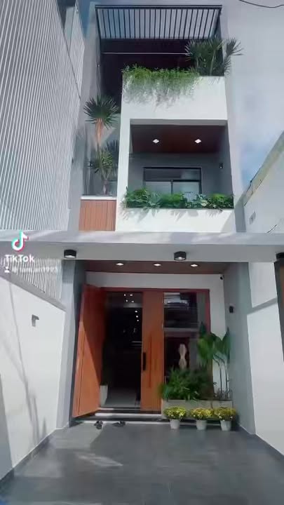 Nhà 3 tầng Liên Chiểu 95m² - Ô tô vào tận nhà, thiết kế hiện đại!