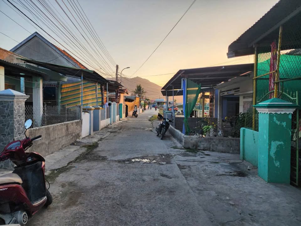 Nhà cấp 4 2 mặt tiền Phường Ninh Thủy 184m² giá 3.68 tỷ - Cơ hội đầu tư sinh lời!