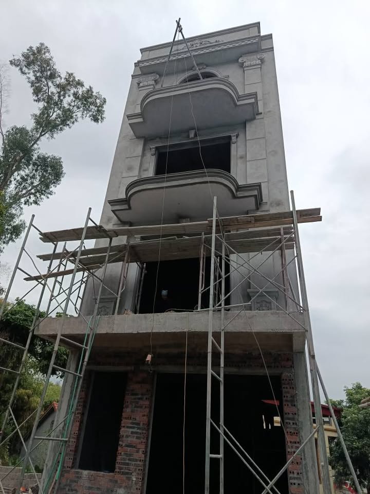 Bán nhà phố Cao Thắng Hạ Long 50m² giá 3 tỷ - Sẵn sàng ở ngay!