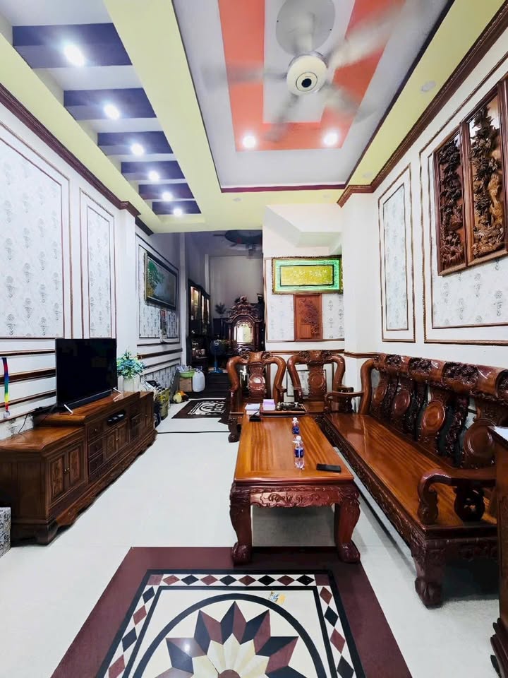 Nhà Phố Quận Bình Tân 68m² giá 8 tỷ - Mặt tiền kinh doanh đắc địa!