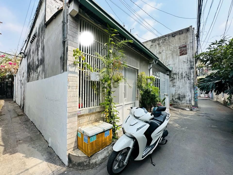 Nhà Hiệp Phú Quận 9 68m² 4.85 tỷ - Ô tô vào tận nhà, căn góc cực đẹp!