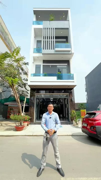 Nhà Phố 115m² Mặt Tiền Đường ĐT743, Thuận An - Sổ Hồng Riêng