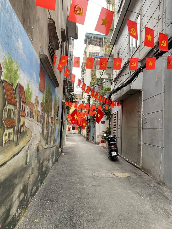 Nhà riêng Nguyễn Ngọc Nại 60m² 15 tỷ - Sổ đỏ sẵn sàng sang tên!