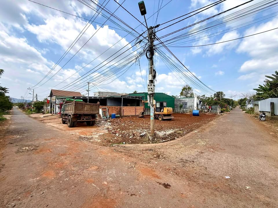 Đất nền Cư ÊBur BMT 80m² giá 1.89 tỷ - Sổ đỏ chính chủ