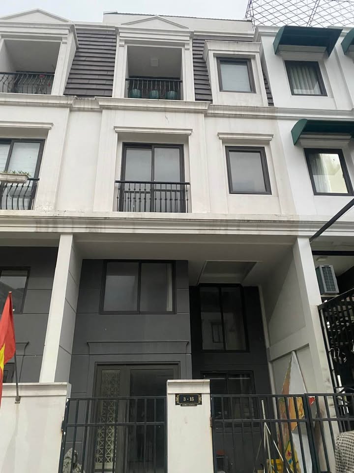 Cho thuê nhà phố King Town Bãi Cháy 70m² giá 12 triệu - Vị trí đắc địa!