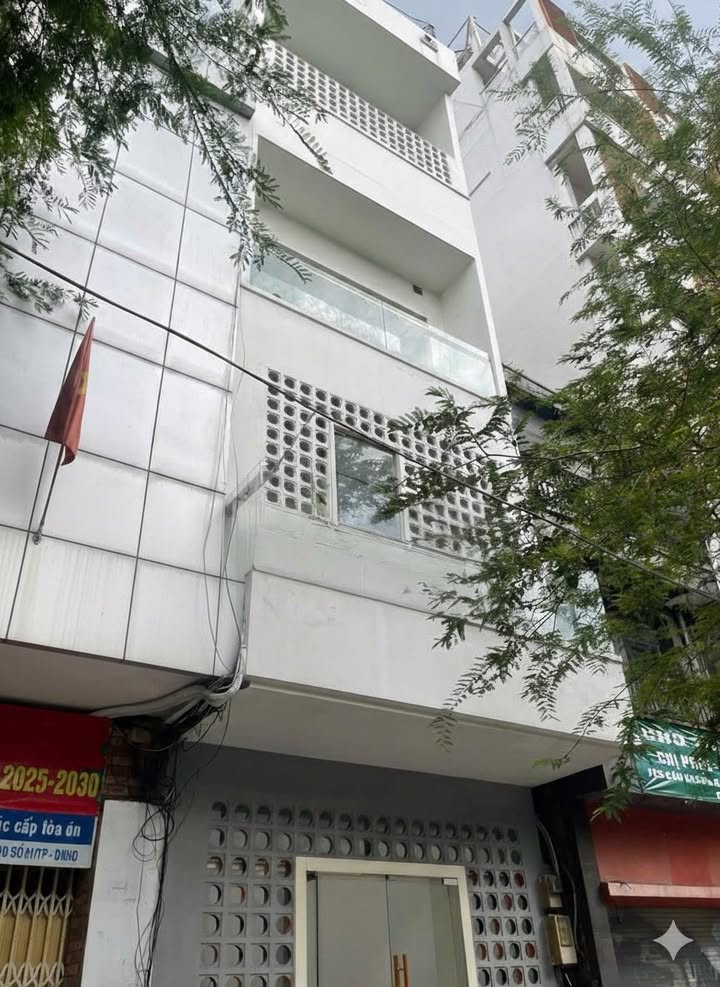 Nhà phố Lê Thánh Tôn Q1 76m² giá 10 tỷ - Mặt tiền kinh doanh đắc địa!