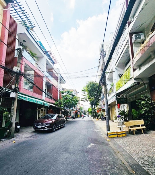 Nhà Bế Văn Đàn Tân Bình 72m² - Ô tô vào tận nhà!