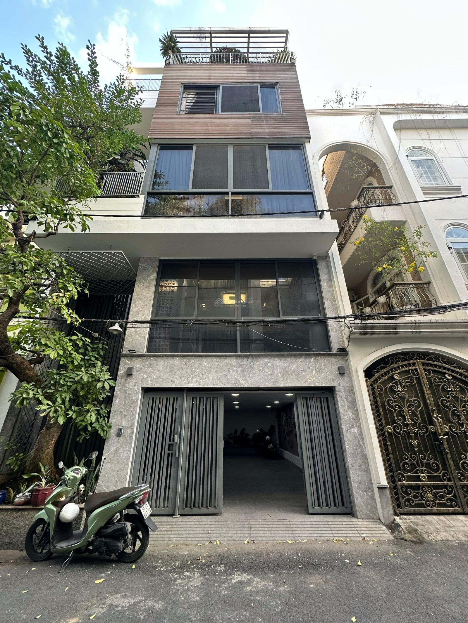 Villa Nguyễn Trọng Tuyển Phú Nhuận 75m² 65 triệu - Full nội thất cao cấp