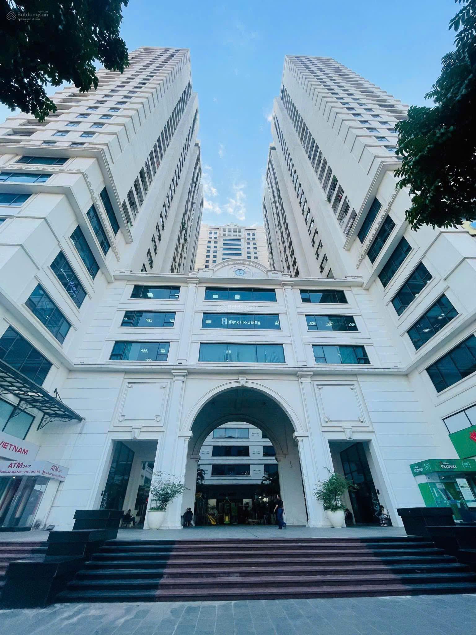 Cho thuê văn phòng 219 Trung Kính 250m² giá 46.25 triệu - Vị trí trung tâm!