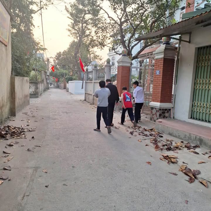 Bán nhà Thanh Oai 150m² hơn 4 tỷ - Ô tô tải thông, kinh doanh tốt