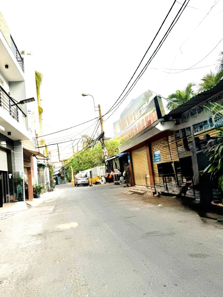 Nhà Hẻm Ô Tô Tân Phú 64m² - Kinh Doanh Đắc Lợi, Giá 8 Tỷ