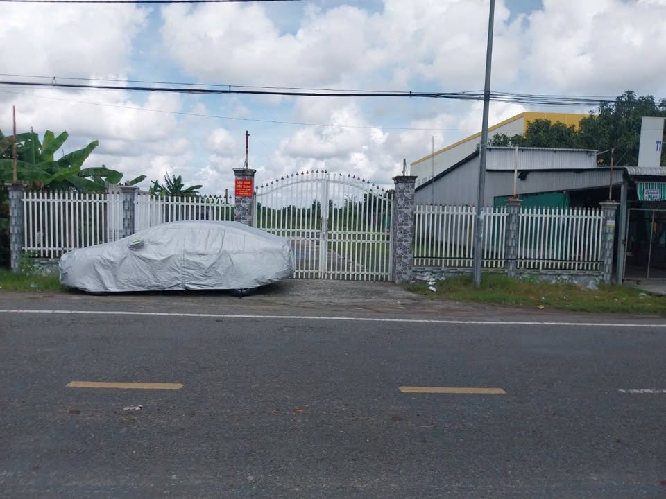 Cho thuê mặt tiền Nguyễn Chí Thanh, Cần Thơ - 1200m², kinh doanh đắc địa