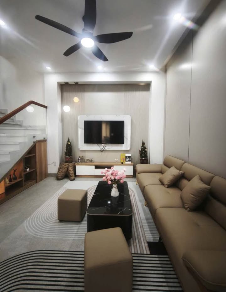 Nhà Riêng 60m² Tô Hiệu, Liên Chiểu – Ô tô vào tận nhà, chỉ 4.95 tỷ!