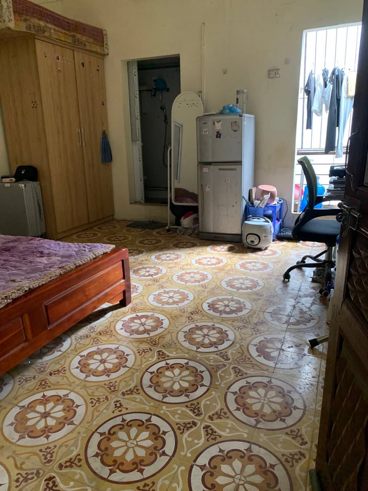 Phòng Trọ Ngõ 105 Doãn Kế Thiện, Cầu Giấy - Giá 2.5 Triệu, Sẵn Sàng Đón Tết!