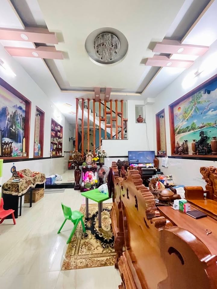 Nhà Mặt Tiền Khu Dân Cư Đại Hải 3 (Hóc Môn) - 90m², 4PN, Sổ Hồng Vuông Vức