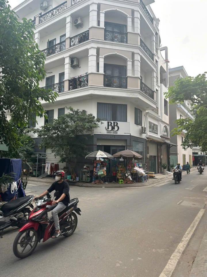 Nhà Phố Tân Kỳ Tân Quý Bình Tân 74m² - Mặt tiền kinh doanh đắc địa!